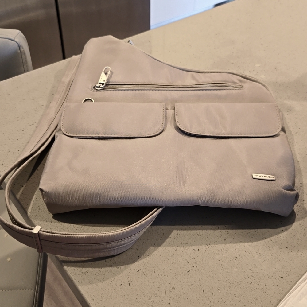 Travelon crossbody